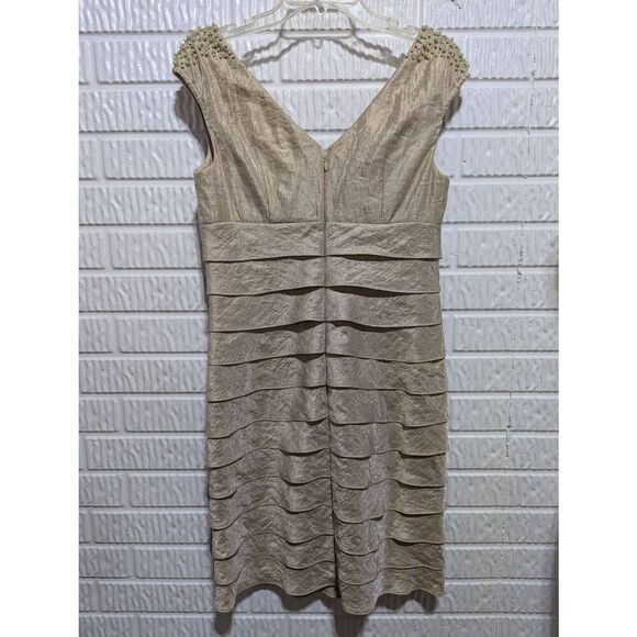 Jessica Howard Women's Gold Beaded Shoulder Sleeveless Scoop Neck Midi Dress Siz - Picture 4 of 8